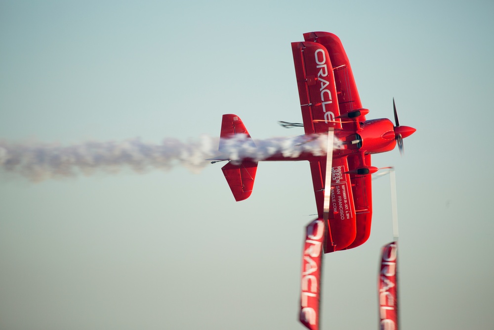 2014 Miramar Air Show Oracle Challenger