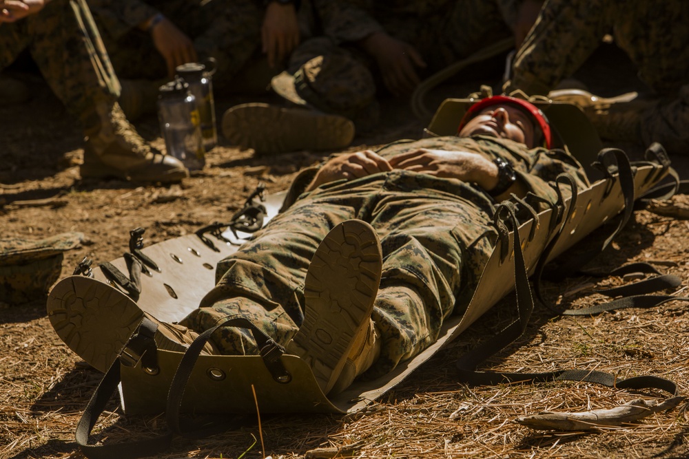 CLB-6 and 2/5 Marines receive classes on cold weather injuries and emergency situations