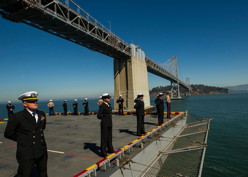 USS America visits San Francisco
