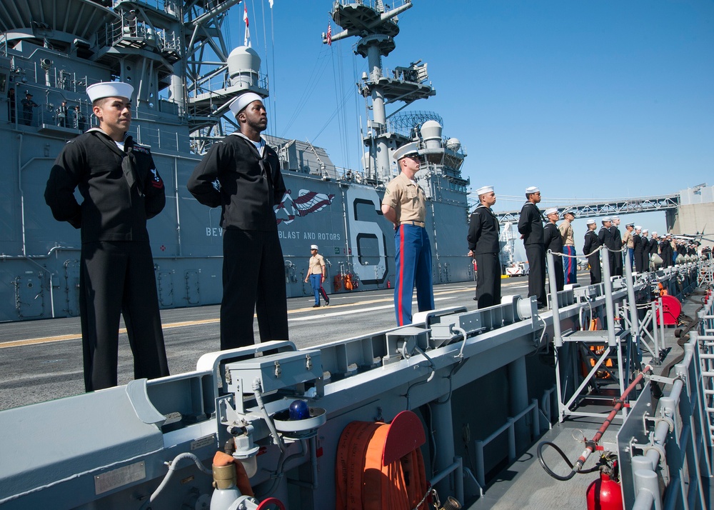 USS America visits San Francisco