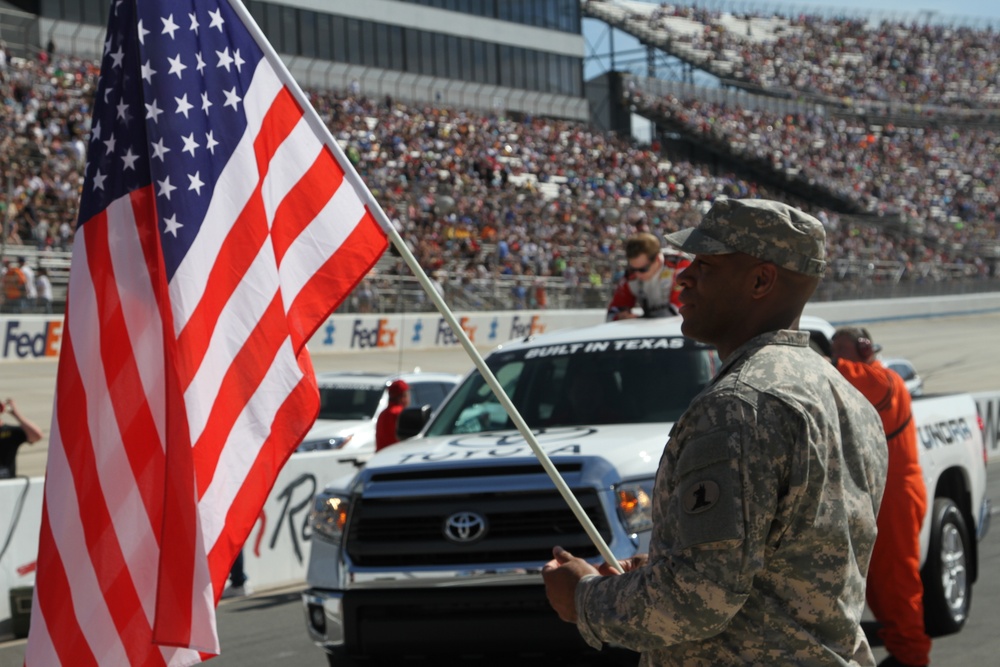 Delaware National Guard participates in NASCAR event