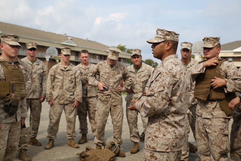DVIDS - News - Combat lifesaver course teaches Integrated Task Force