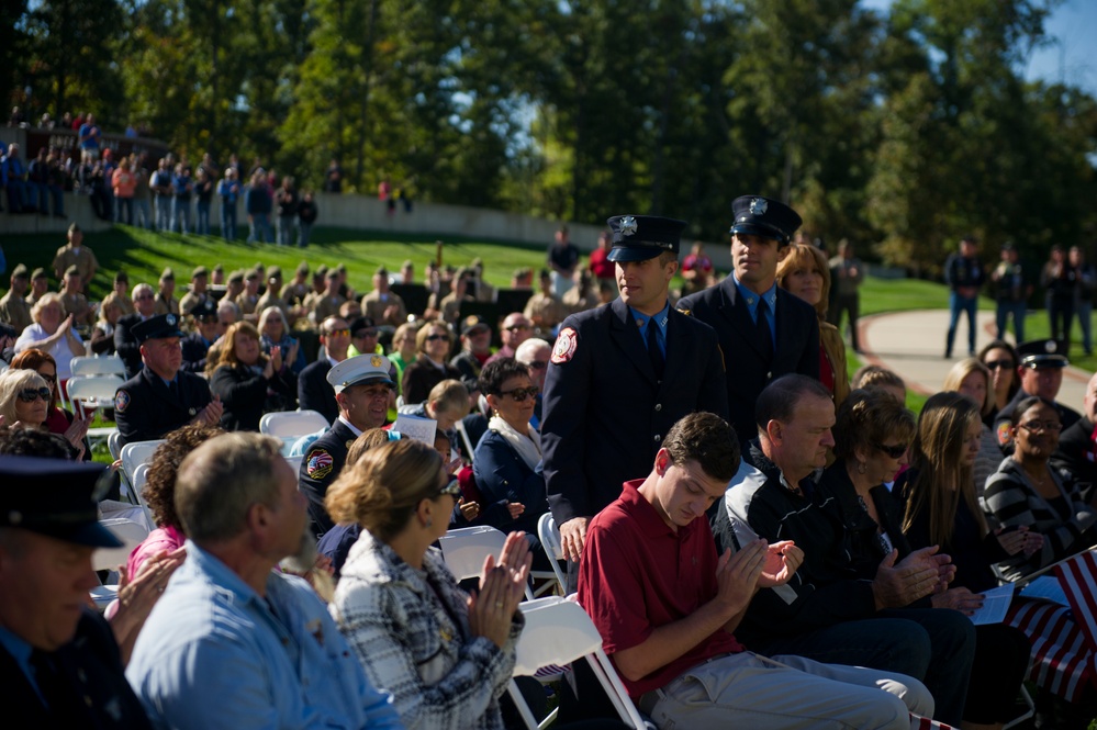 17 Firefighter-Marines honored at National Museum