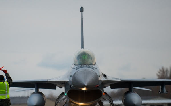 Red Flag - Alaska 15-1