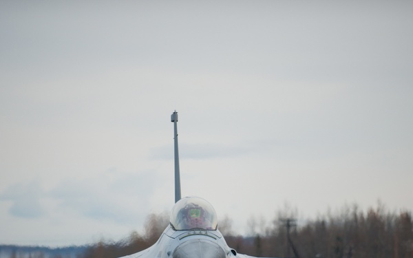 Red Flag - Alaska 15-1