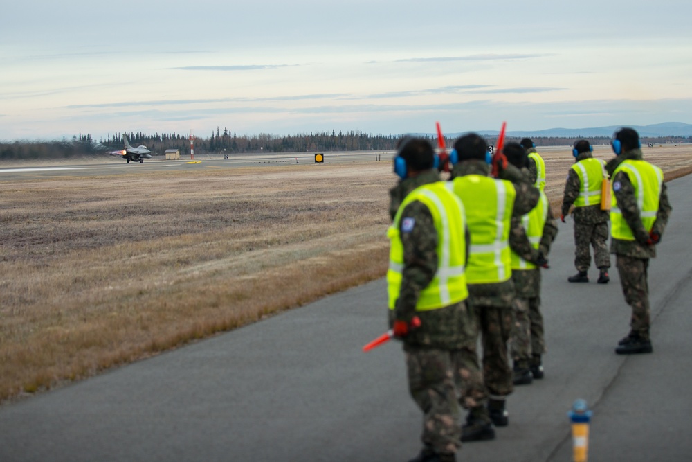 Red Flag - Alaska 15-1