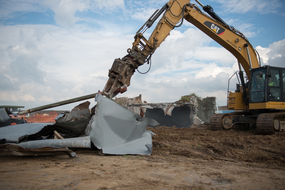 POL tanks demolition and recycling