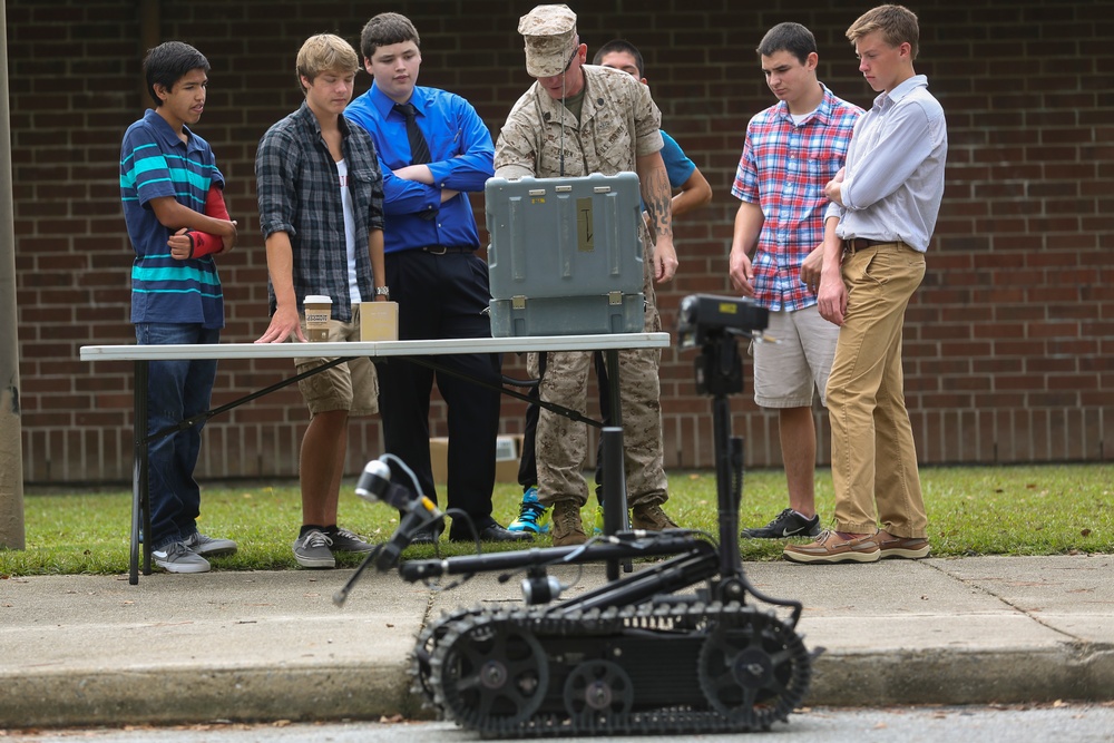 Marines, Robots, high school students