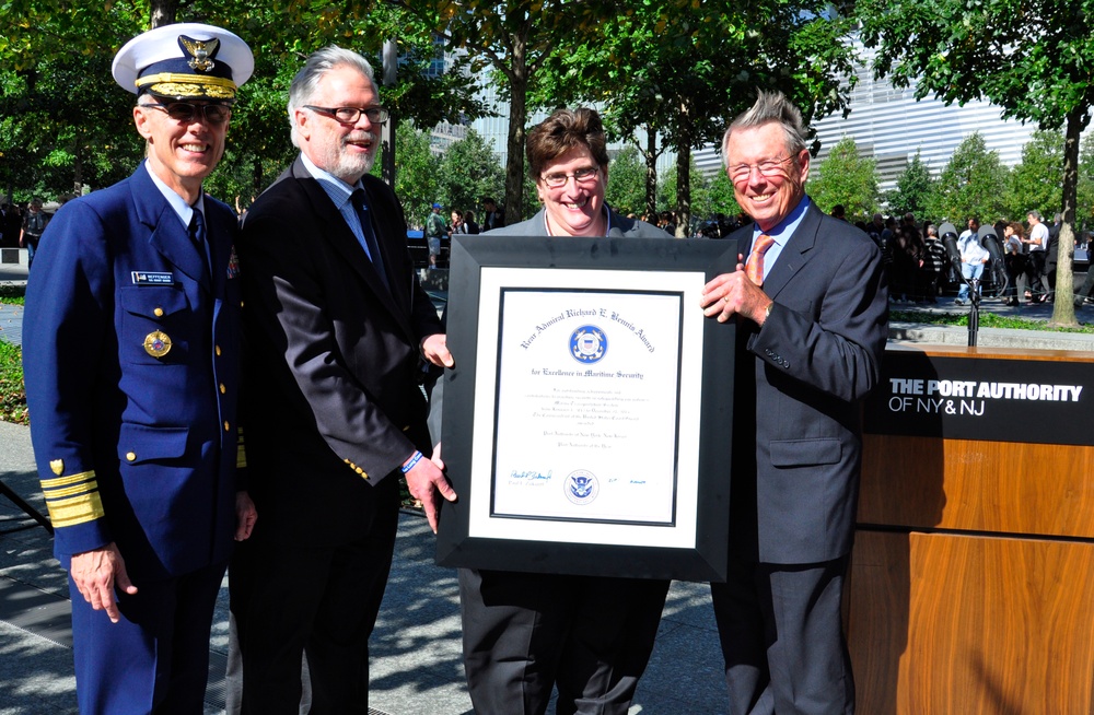 Coast Guard presents Rear Adm. Bennis Security Award