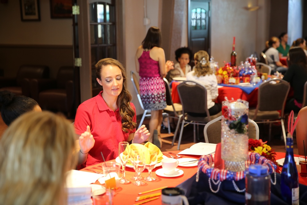 Belle of the Ball event prepares spouses for Marine Corps Ball