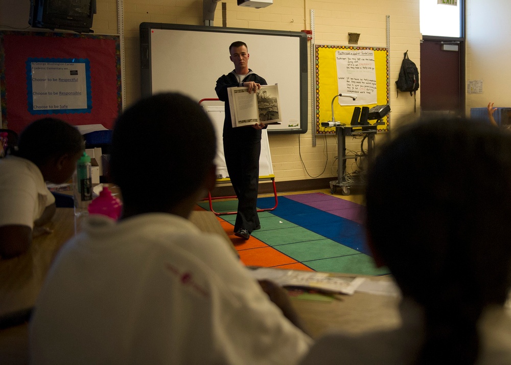 USS America sailors participate in community relations during San Francisco Fleet Week