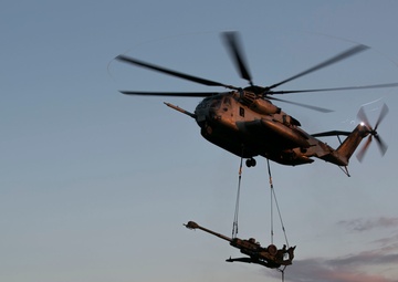 Artillery in the air: Helicopters rapidly deploy M777 Howitzer during training exercise