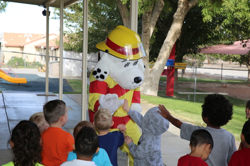 Marine Corps Logistics Base Barstow Fire Department visits Child Development Center