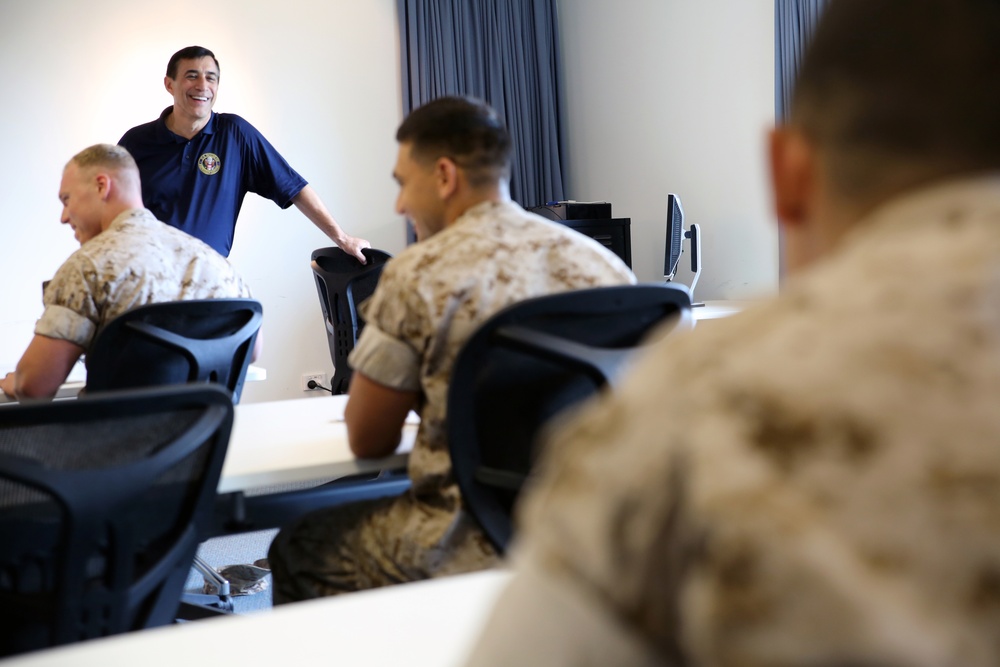 San Diego Representative visits Darwin Marines