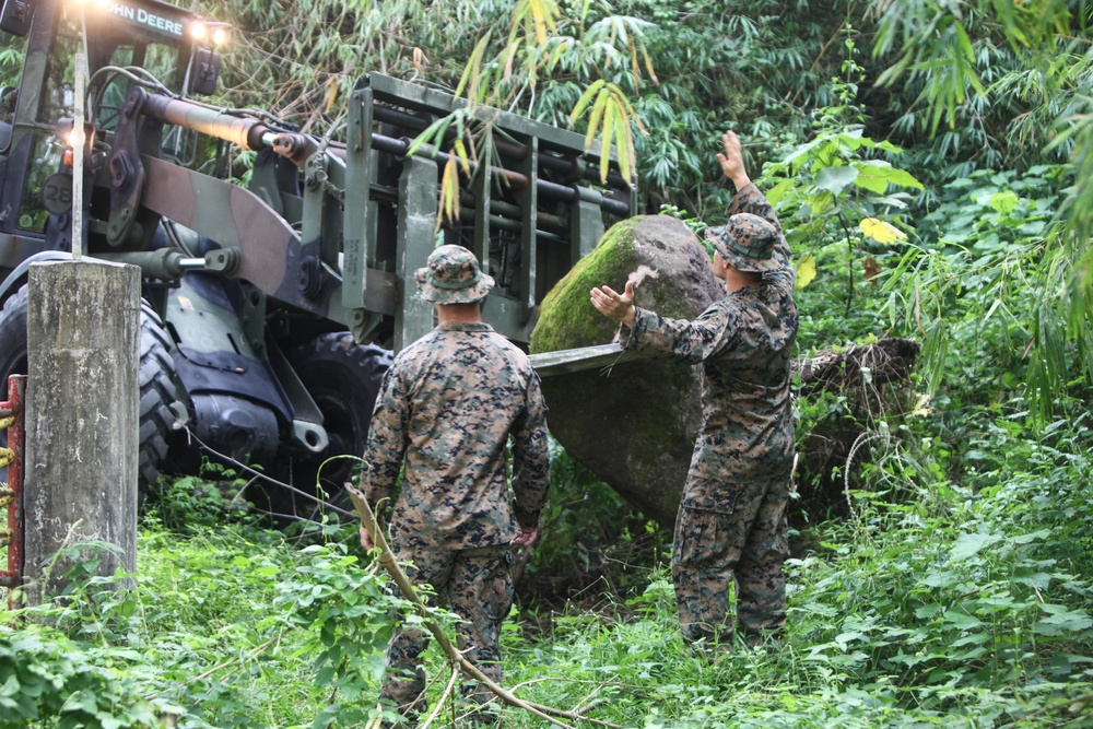 Strengthening ties: CLB Marines clear path at Philippine Marine Base