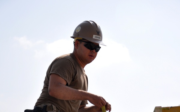 Seabees and Soldiers take on roofing project