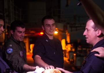 USS George Washington sailors celebrate Jewish festival at sea