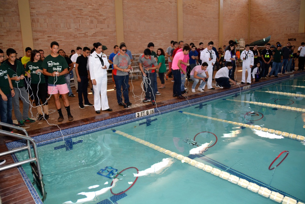 US Navy SeaPerch Competition at HESTEC 2014