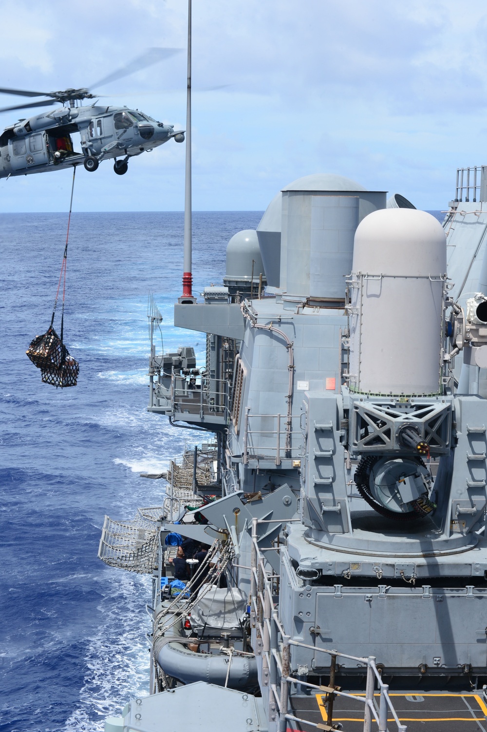 USS Bunker Hill replenishment