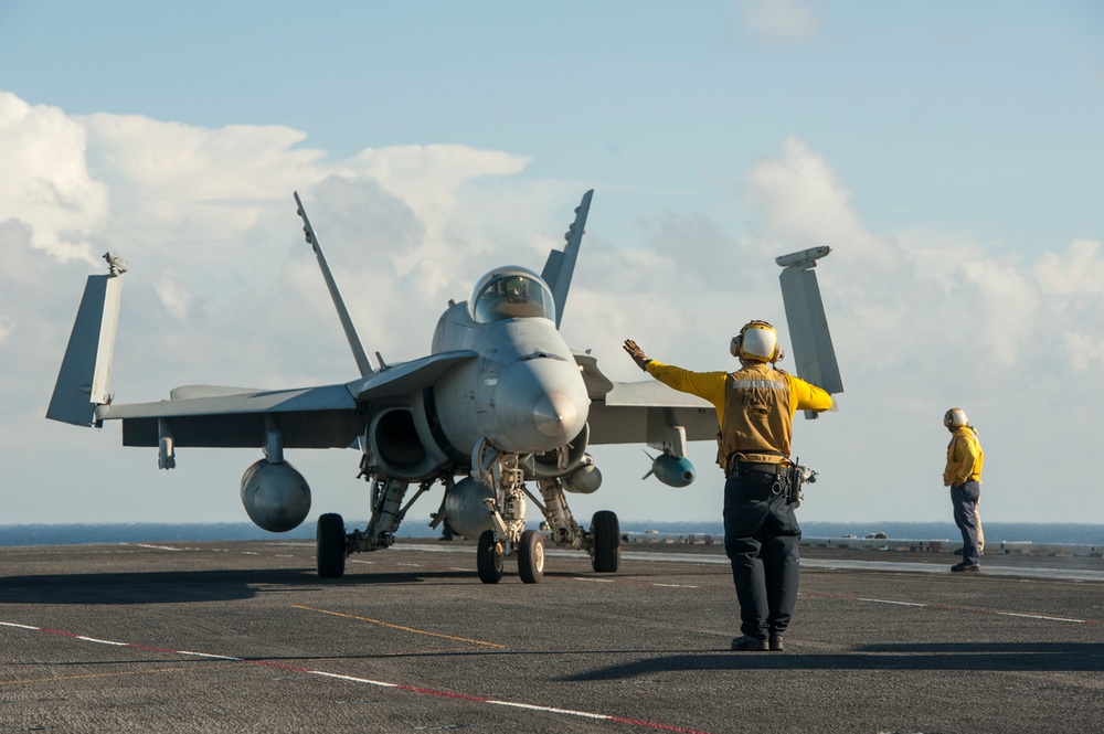 USS Carl Vinson western Pacific deployment 2014