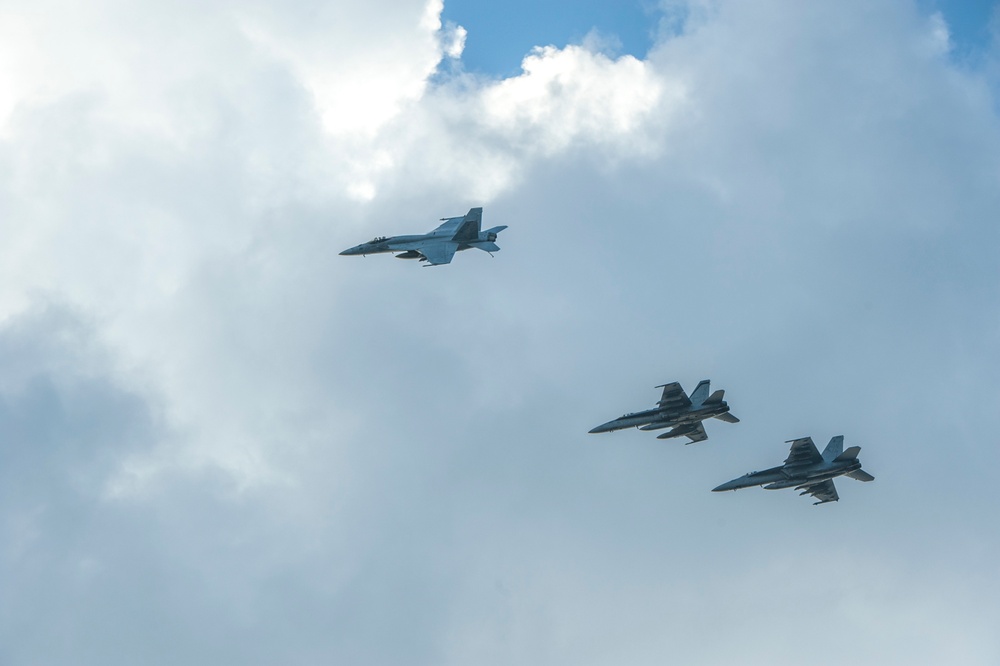 USS Carl Vinson western Pacific deployment 2014