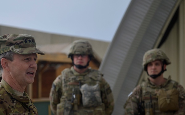 AFCENT commander visits 455 AEW