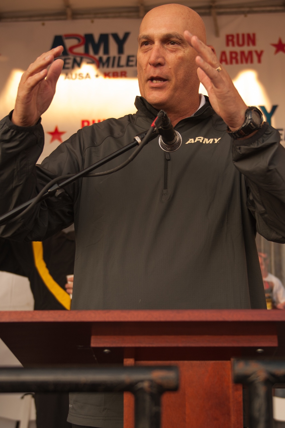 DVIDS - Images - 30th anniversary for Army Ten-Miler [Image 10 of 40]