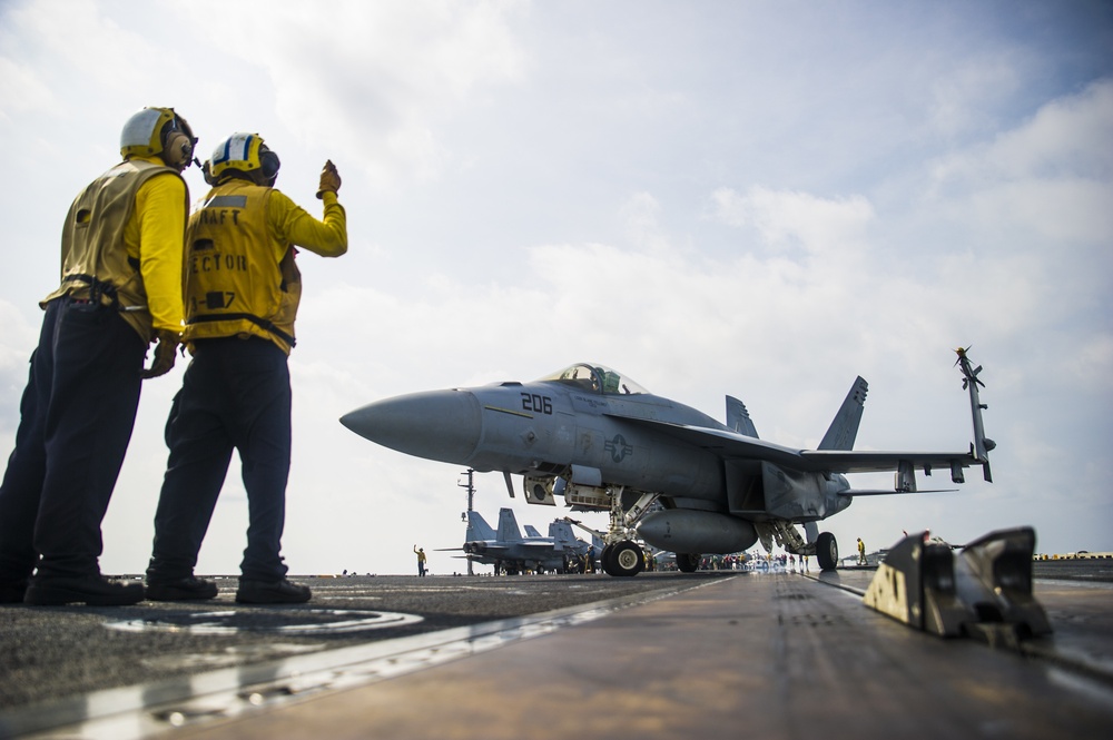 USS George Washington flight operations