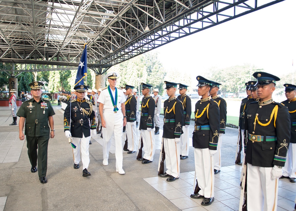 PACOM commander visits Philippines