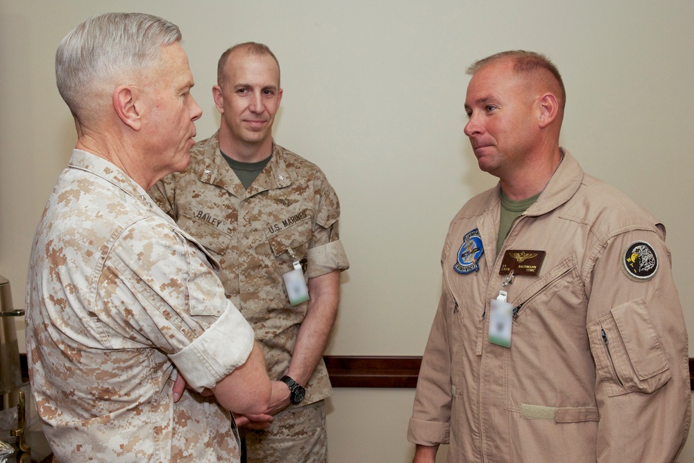 Marine Corps Commandant Visits MCAS Beaufort