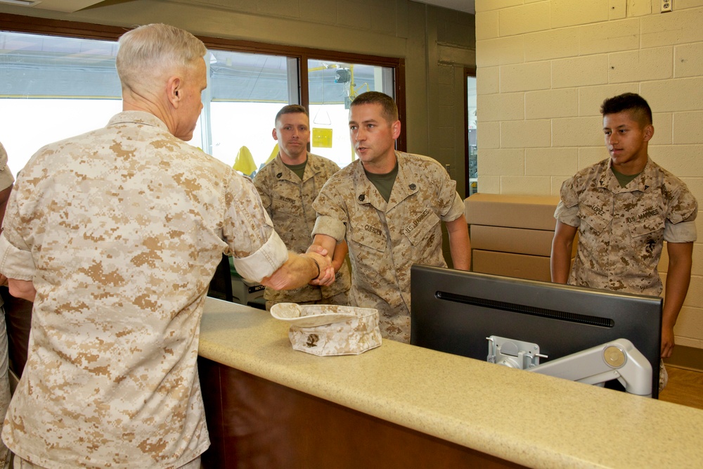 Marine Corps Commandant Visits MCAS Beaufort