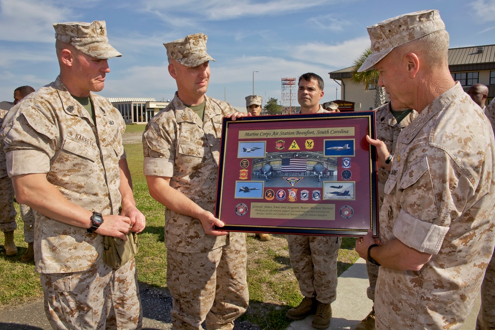 Marine Corps Commandant Visits MCAS Beaufort