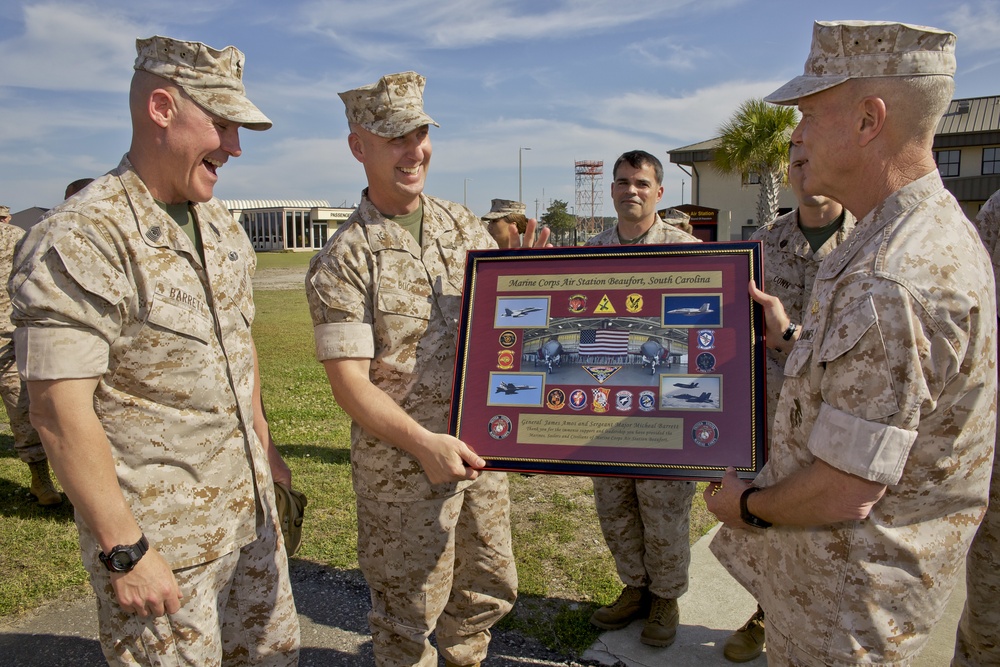 Marine Corps Commandant Visits MCAS Beaufort