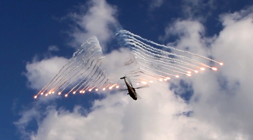 Talon warriors demonstrate air power