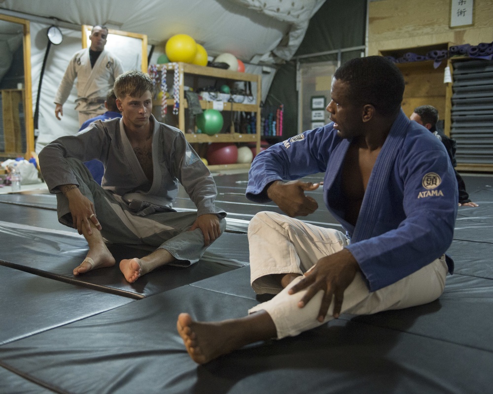 Brazilian Jiu-Jitsu strengthens camaraderie, build trust at Camp Lemonnier