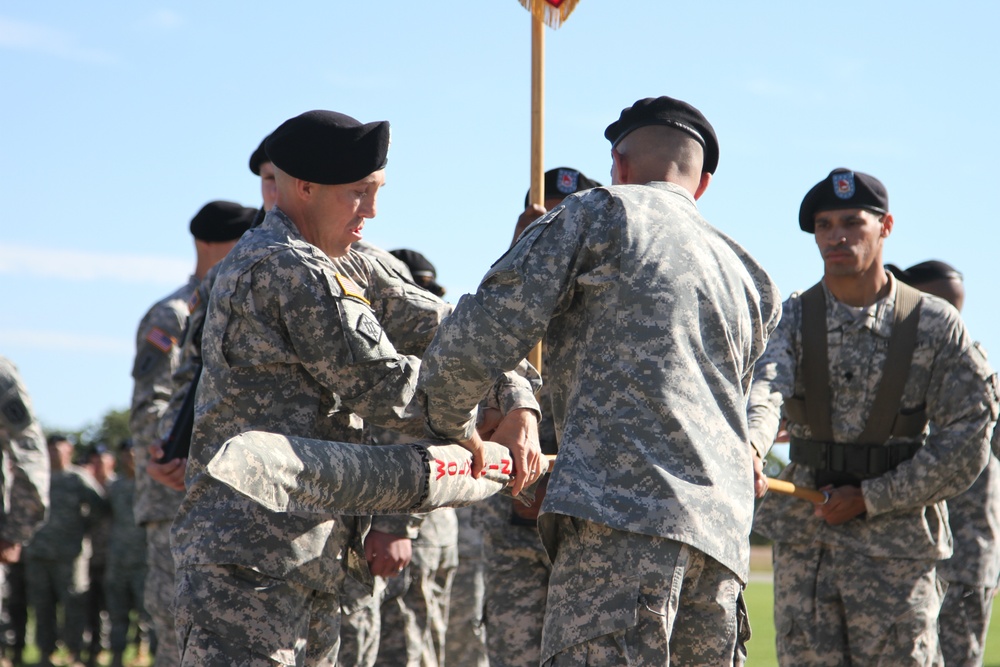 94th Engineer Battalion cases colors