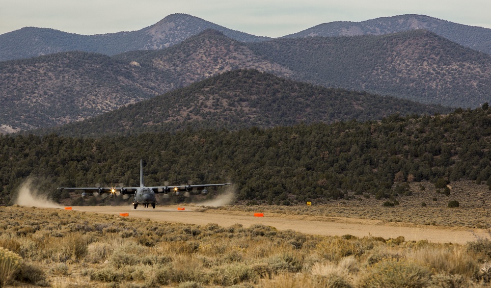 3D MSOB Marines conduct low level static line parachute jumps at Bridgeport, California