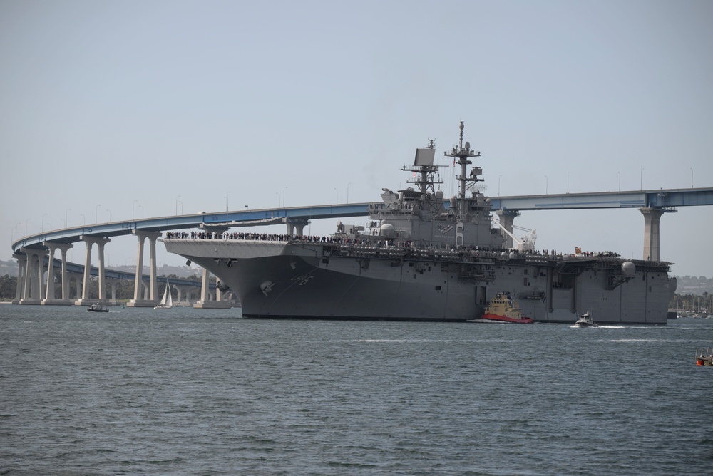 USS America arrives at Naval Base San Diego