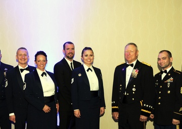 2014 USO Gala