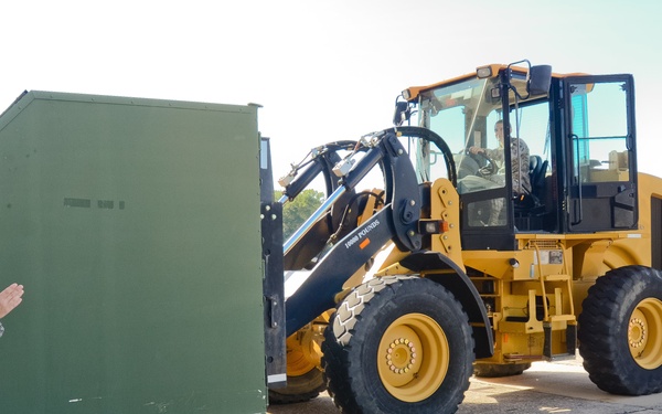 Team JSTARS logistics planners: On time, every time