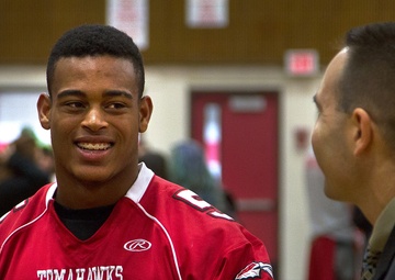 Marysville-Pilchuck football star, WSU commit selected for Marines’ 2015 Semper Fidelis All-American Bowl