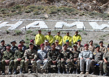 Arctic Warriors join international partners to conquer the Himalayas