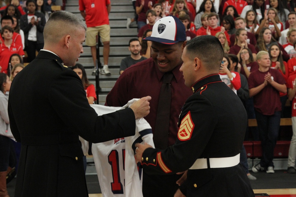 Mater Dei football star, Sports Illustrated athlete of the month selected for Marines' Semper Fidelis All-American Bowl