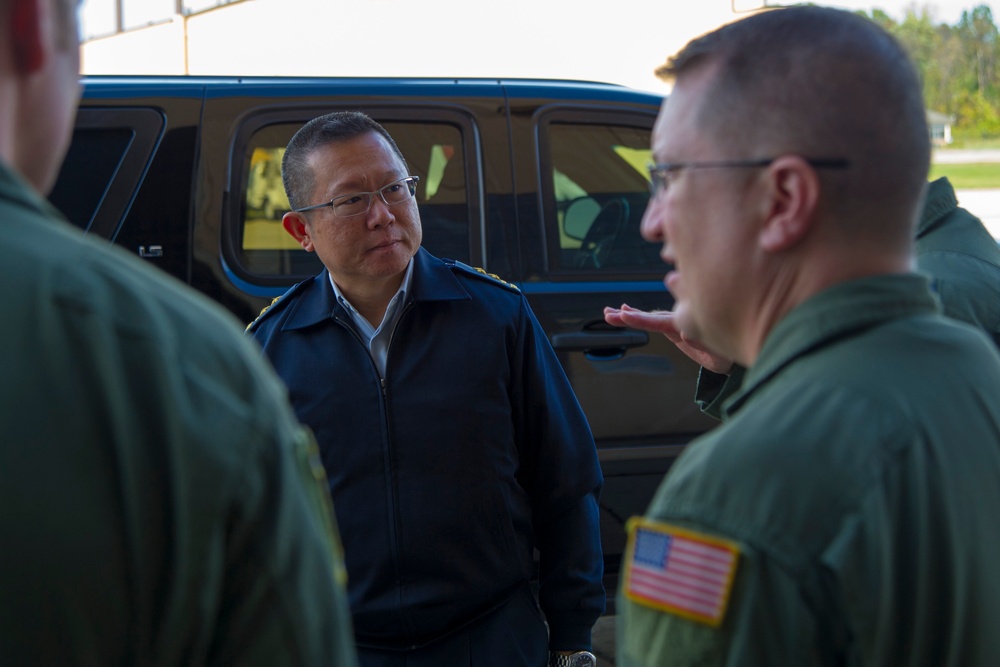Chief of the Republic of Singapore visits Joint Base Andrews