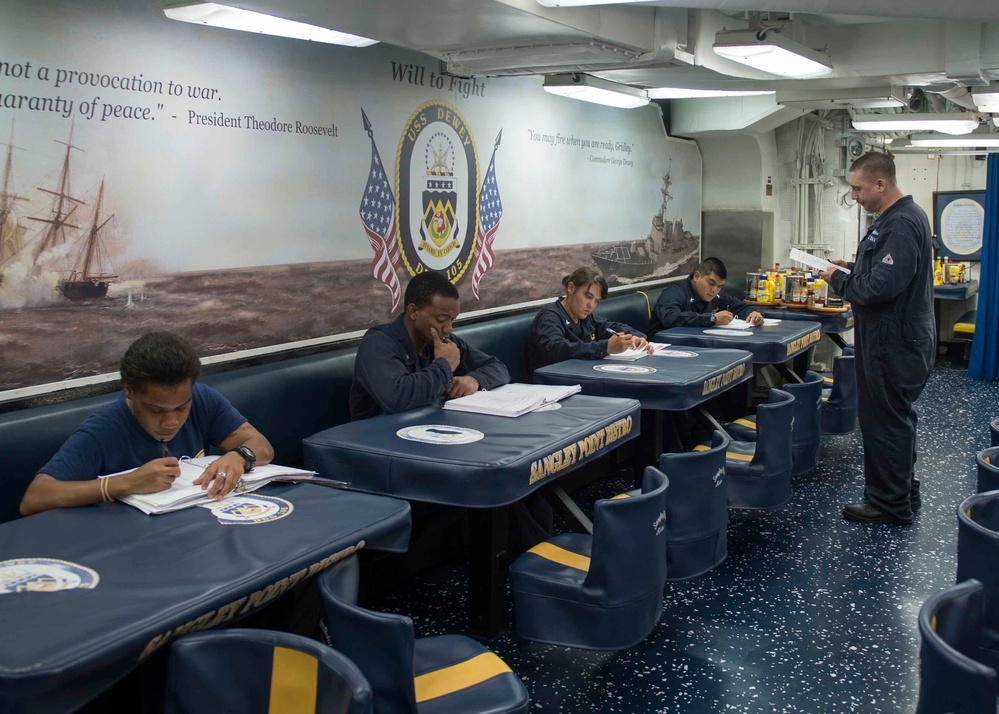 USS Dewey Sailors participate in Enlisted Surface Warfare Specialist training
