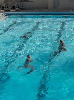 Coming up for air: Marines challenged by scout swimmer course