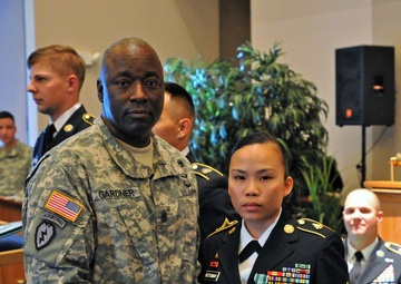 USARAK Recognizes Stryker Soldiers of Excellence