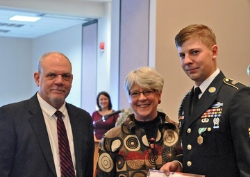 USARAK Recognizes Stryker Soldiers of Excellence