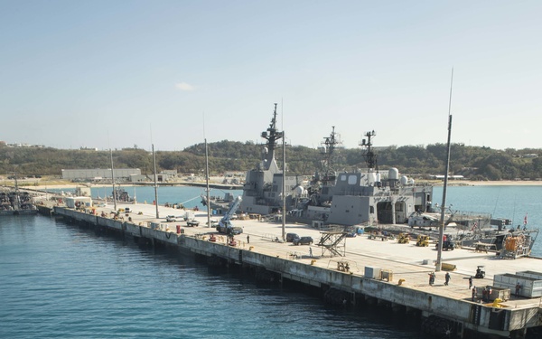 USS Germantown arrives at White Beach