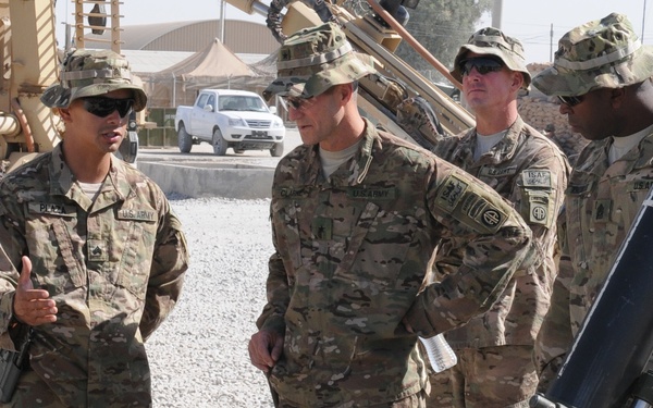 White Devils show off expeditionary capabilities and ingenuity to 82nd Airborne Division CG